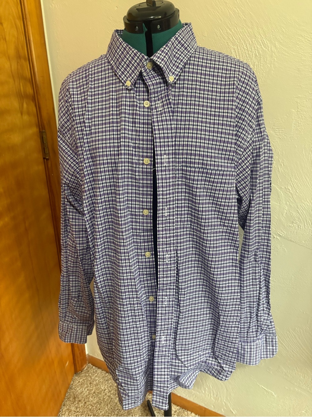 Haggar Men's Navy and White Check Button-Down Shirt